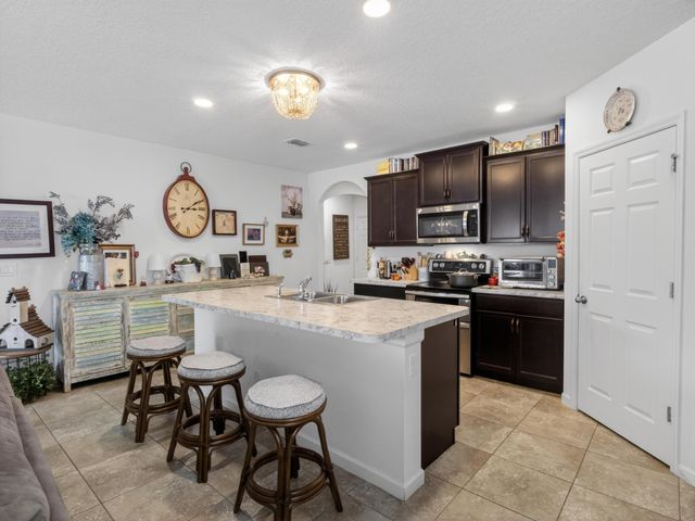 652 SW Sareta Avenue, Port St. Lucie, Port St Lucie, FL 34953