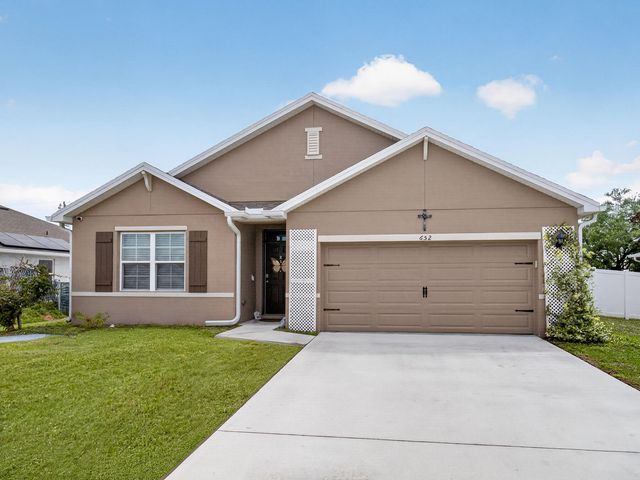 652 SW Sareta Avenue, Port St. Lucie, Port St Lucie, FL 34953