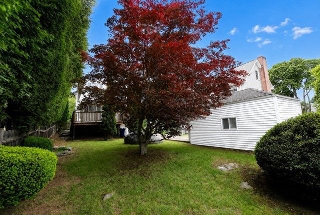 233 Florence Ave, Arlington, MA 02476