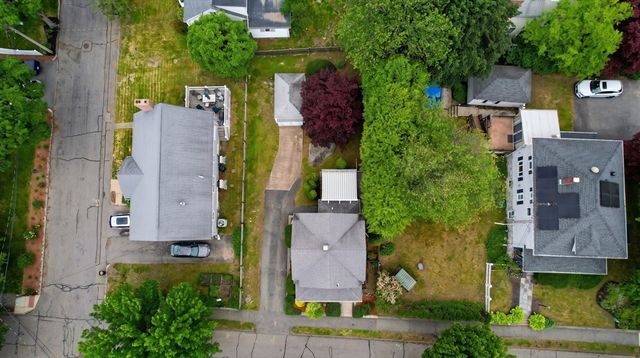 233 Florence Ave, Arlington, MA 02476