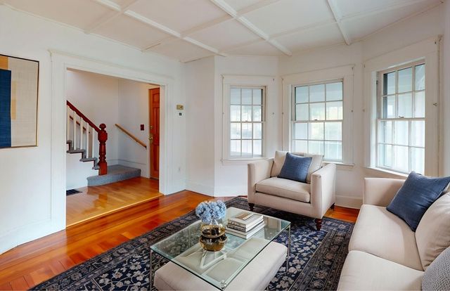 233 Florence Ave, Arlington, MA 02476
