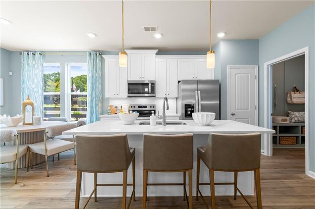 3676 Donovan Circle, Loganville, GA 30052