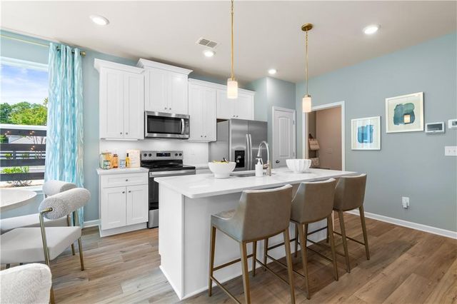 3676 Donovan Circle, Loganville, GA 30052