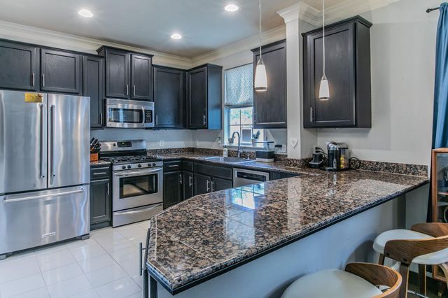 8518 Cahill DR 53, Austin, TX 78729