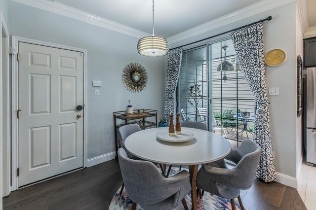 8518 Cahill DR 53, Austin, TX 78729
