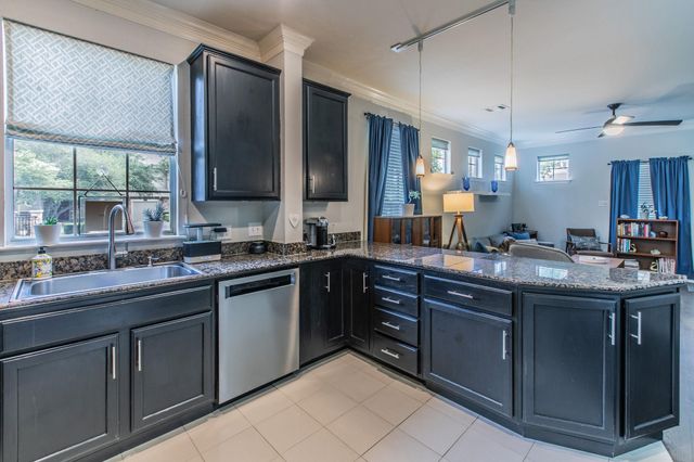 8518 Cahill DR 53, Austin, TX 78729