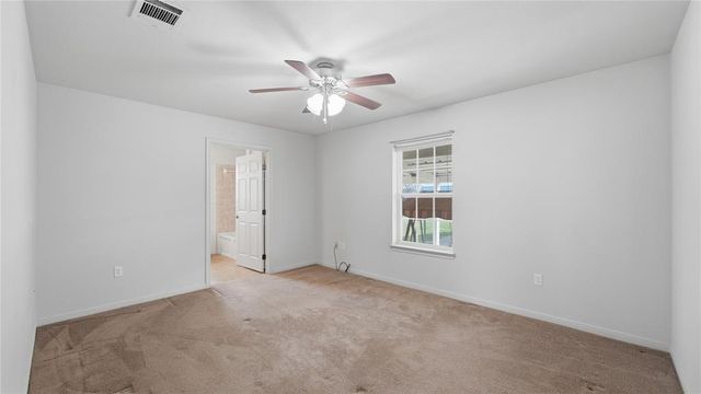 369 Young School House RD, Smithville, TX 78957