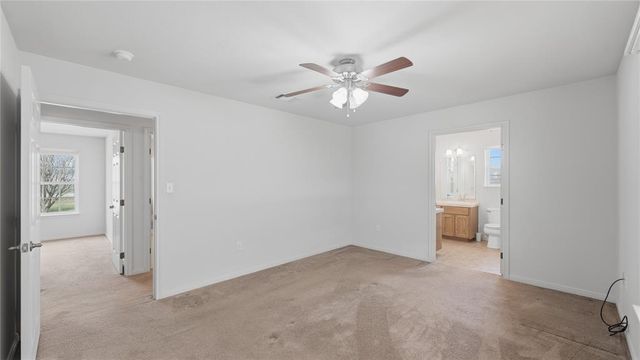 369 Young School House RD, Smithville, TX 78957