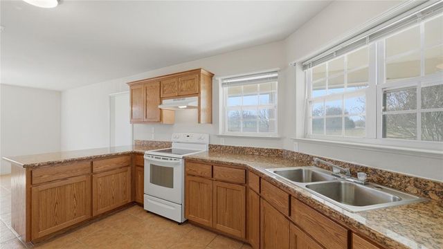 369 Young School House RD, Smithville, TX 78957