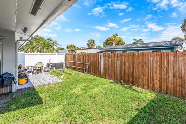 708-710 NE 23rd Avenue, Pompano Beach, FL 33062