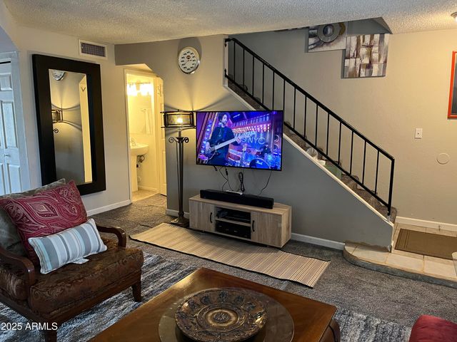 5813 N 59TH Drive, Glendale, AZ 85301
