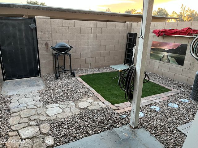 5813 N 59TH Drive, Glendale, AZ 85301