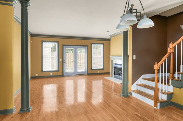 4204 Hillsboro Pike Apt 108, Nashville, TN 37215