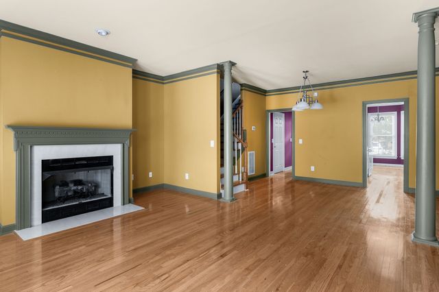 4204 Hillsboro Pike Apt 108, Nashville, TN 37215