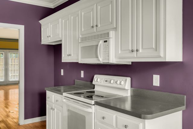 4204 Hillsboro Pike Apt 108, Nashville, TN 37215