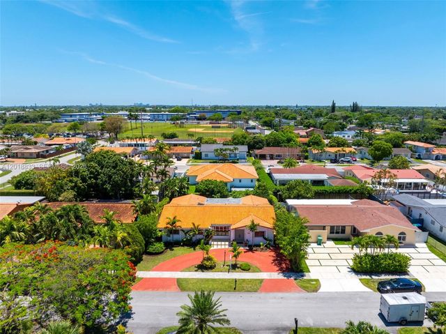 8922 SW 10th Ter, Miami, FL 33174