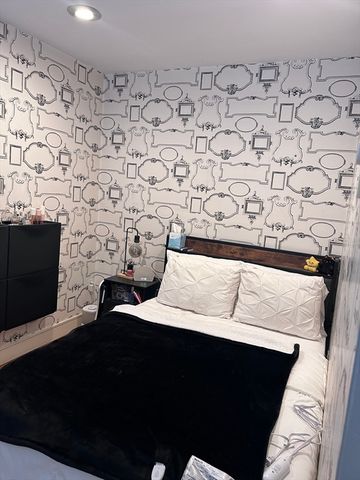 27 Anderson Street 1, Boston, MA 02114