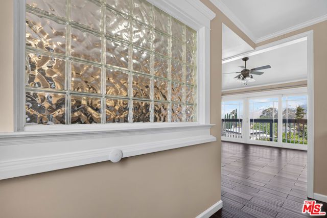 11029 Eldora Avenue, Sunland (los Angeles), CA 91040