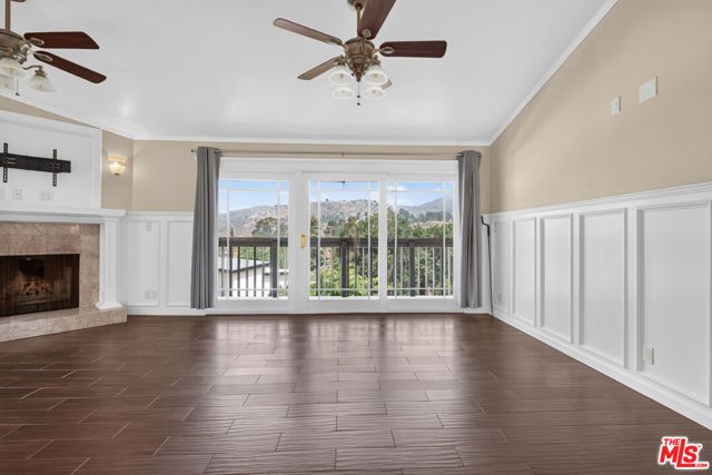 11029 Eldora Avenue, Sunland (los Angeles), CA 91040
