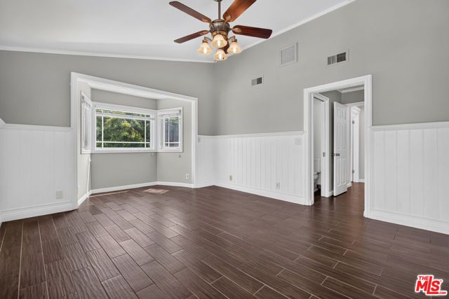 11029 Eldora Avenue, Sunland (los Angeles), CA 91040