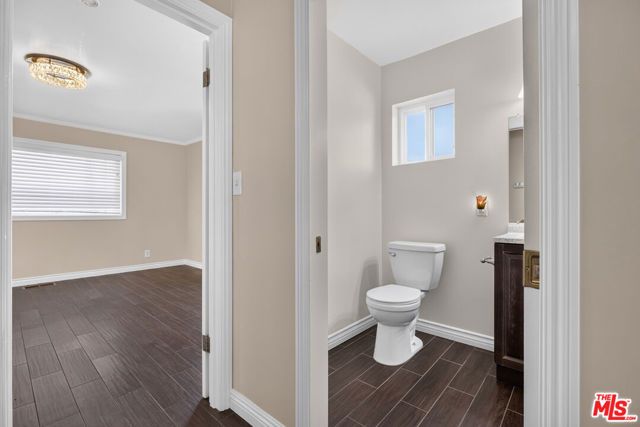 11029 Eldora Avenue, Sunland (los Angeles), CA 91040