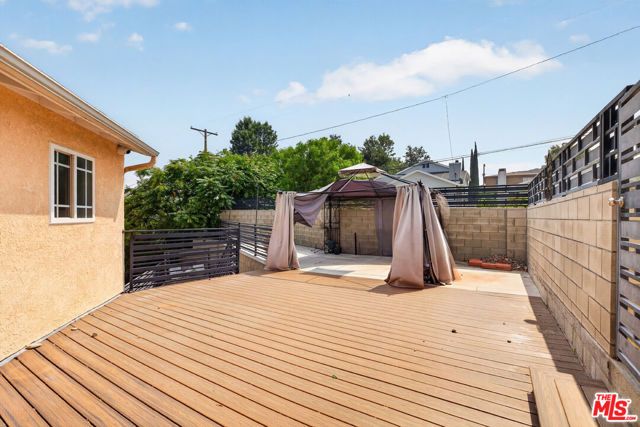 11029 Eldora Avenue, Sunland (los Angeles), CA 91040