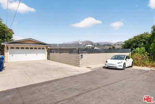 11029 Eldora Avenue, Sunland (los Angeles), CA 91040