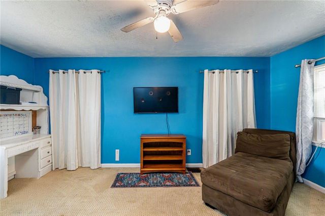 1371 2nd Street, North Huntingdon, PA 15692