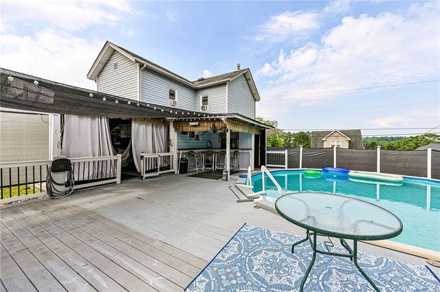 1371 2nd Street, North Huntingdon, PA 15692