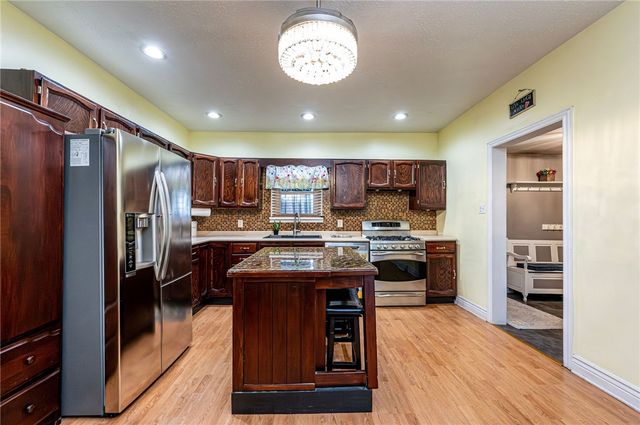 1371 2nd Street, North Huntingdon, PA 15692