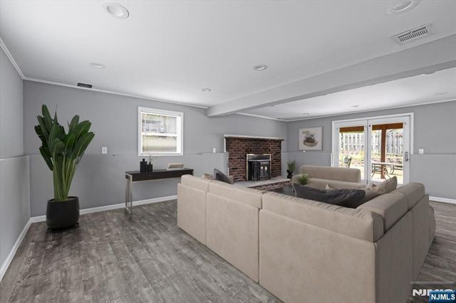 145 Schwarz Boulevard, Jefferson Township, NJ 07849