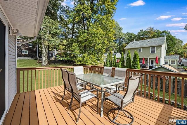 145 Schwarz Boulevard, Jefferson Township, NJ 07849