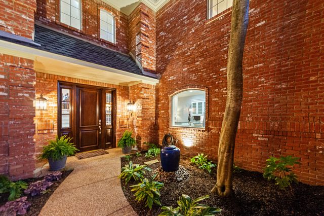 1810 Lakeshore Court, Mckinney, TX 75072