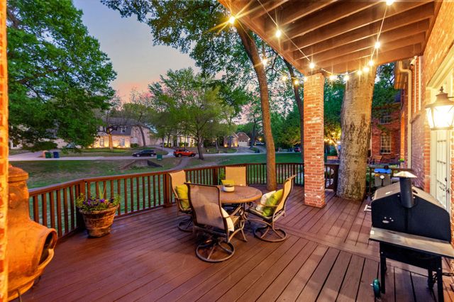 1810 Lakeshore Court, Mckinney, TX 75072