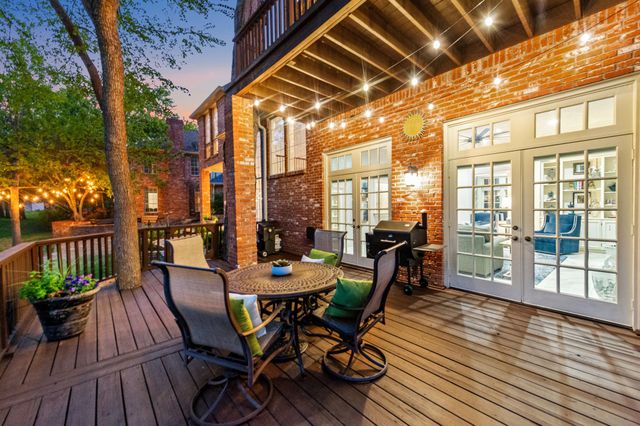 1810 Lakeshore Court, Mckinney, TX 75072