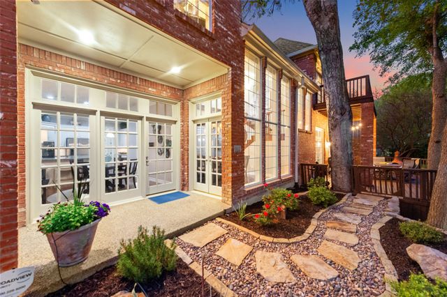 1810 Lakeshore Court, Mckinney, TX 75072