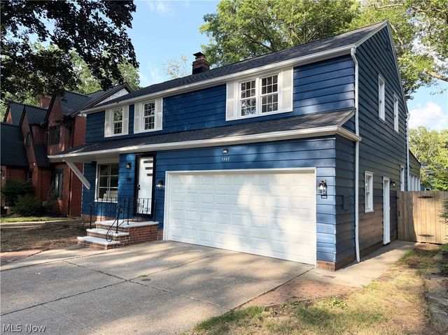 1307 Ford Road, Lyndhurst, OH 44124