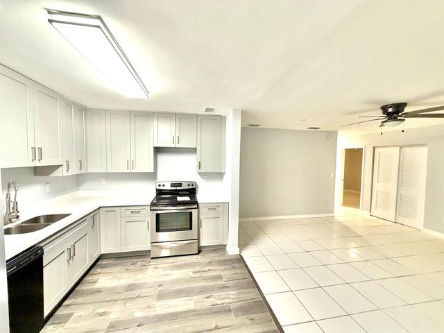 2941 NW 195th Street, Miami Gardens, FL 33056