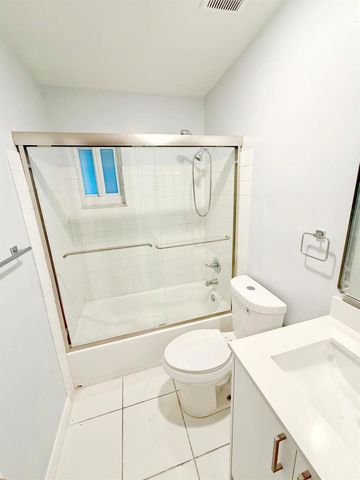 2941 NW 195th Street, Miami Gardens, FL 33056