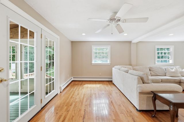 25 Coal Kiln Rd, Princeton, MA 01541