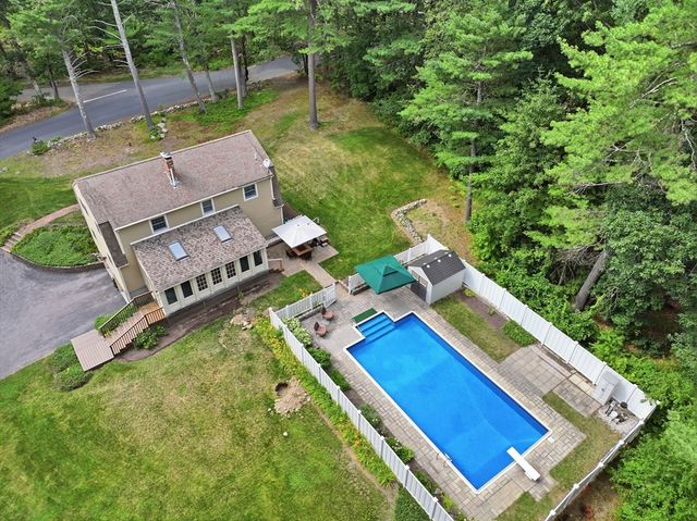 25 Coal Kiln Rd, Princeton, MA 01541