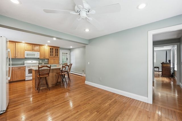 25 Coal Kiln Rd, Princeton, MA 01541
