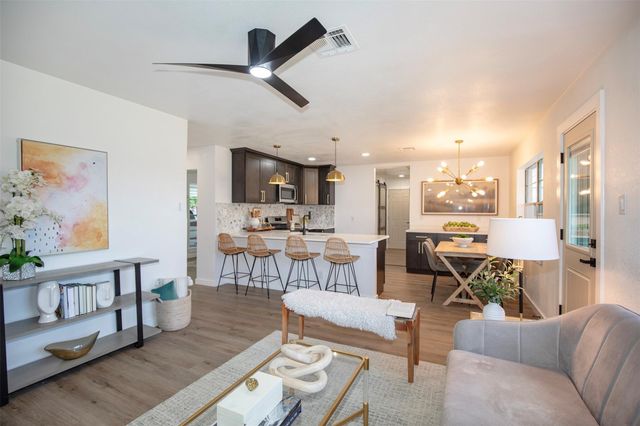 7306 Nightingale Circle, Texas City, TX 77591