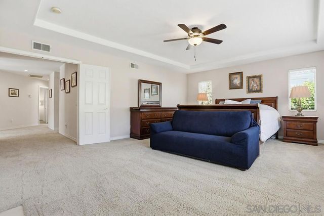 13673 Shoal Summit, San Diego, CA 92128