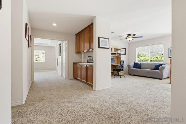 13673 Shoal Summit, San Diego, CA 92128