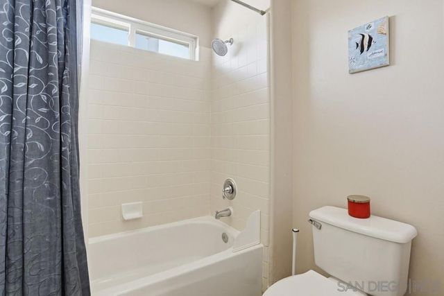 13673 Shoal Summit, San Diego, CA 92128