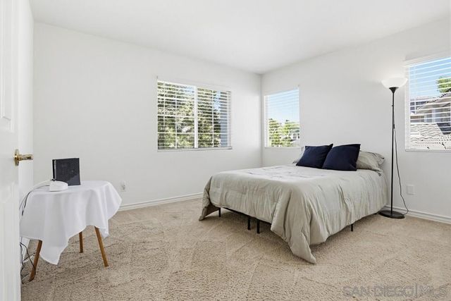 13673 Shoal Summit, San Diego, CA 92128