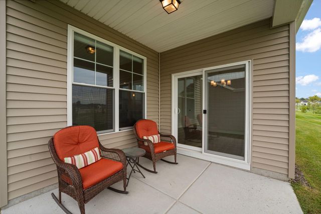 4165 Reflection Place, Valparaiso, IN 46385