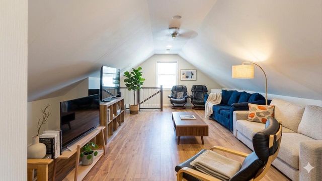 120-126 Franklin Street, Madison, WI 53703