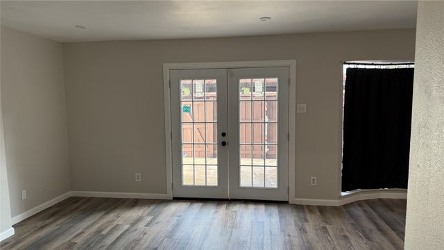 1723 E Grauwyler Road 122, Irving, TX 75061